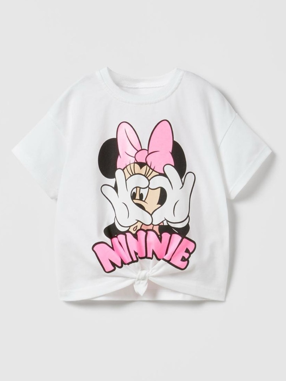 Like New! Zara Minnie Mouse Tee
Front tie knot detail
White/Neon Pink
Size 5-6